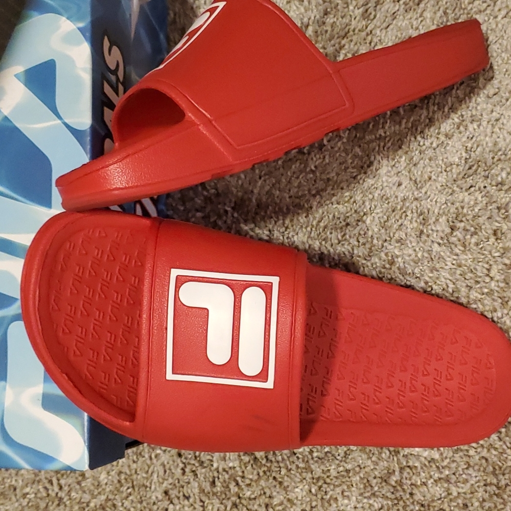 Fila Slides - Picture 2 of 3